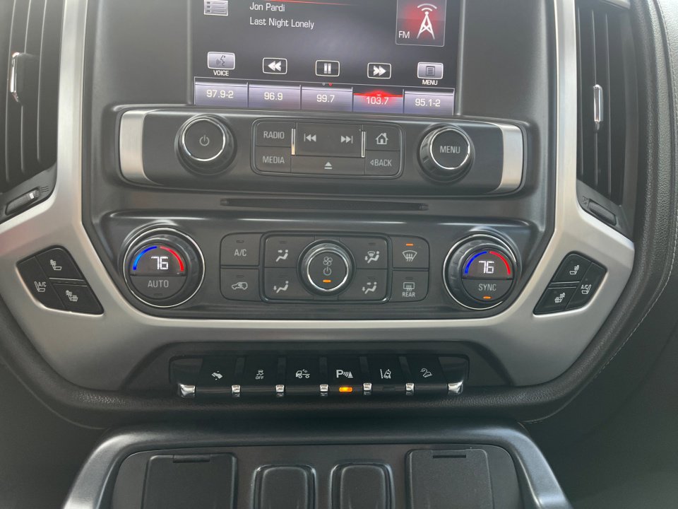 Used 2014 GMC Sierra 1500 SLT w/ Driver Alert Package image 17