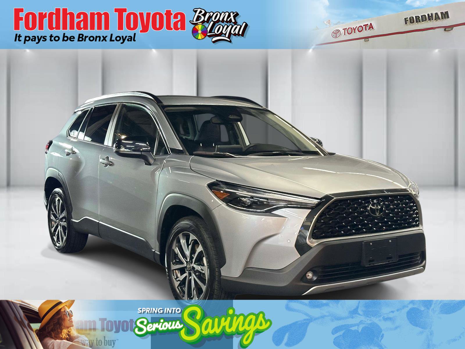 Used 2025 Toyota Corolla Cross XLE image 1