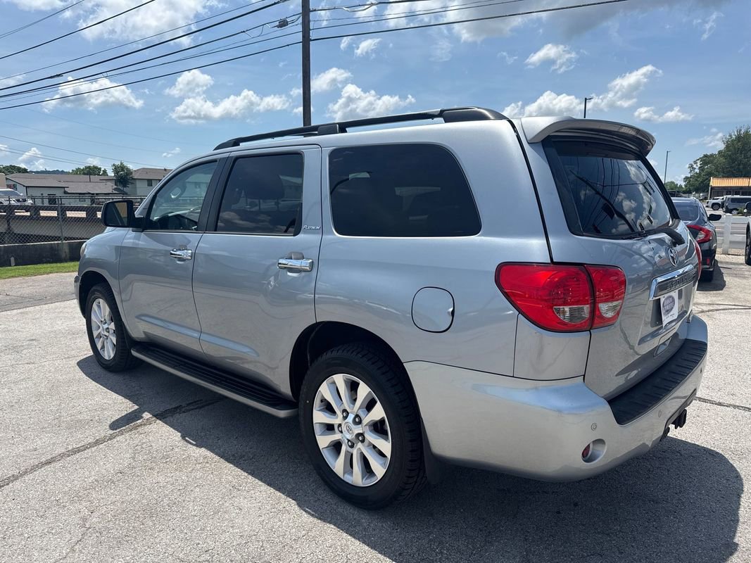 Used 2014 Toyota Sequoia Platinum RWD image 3