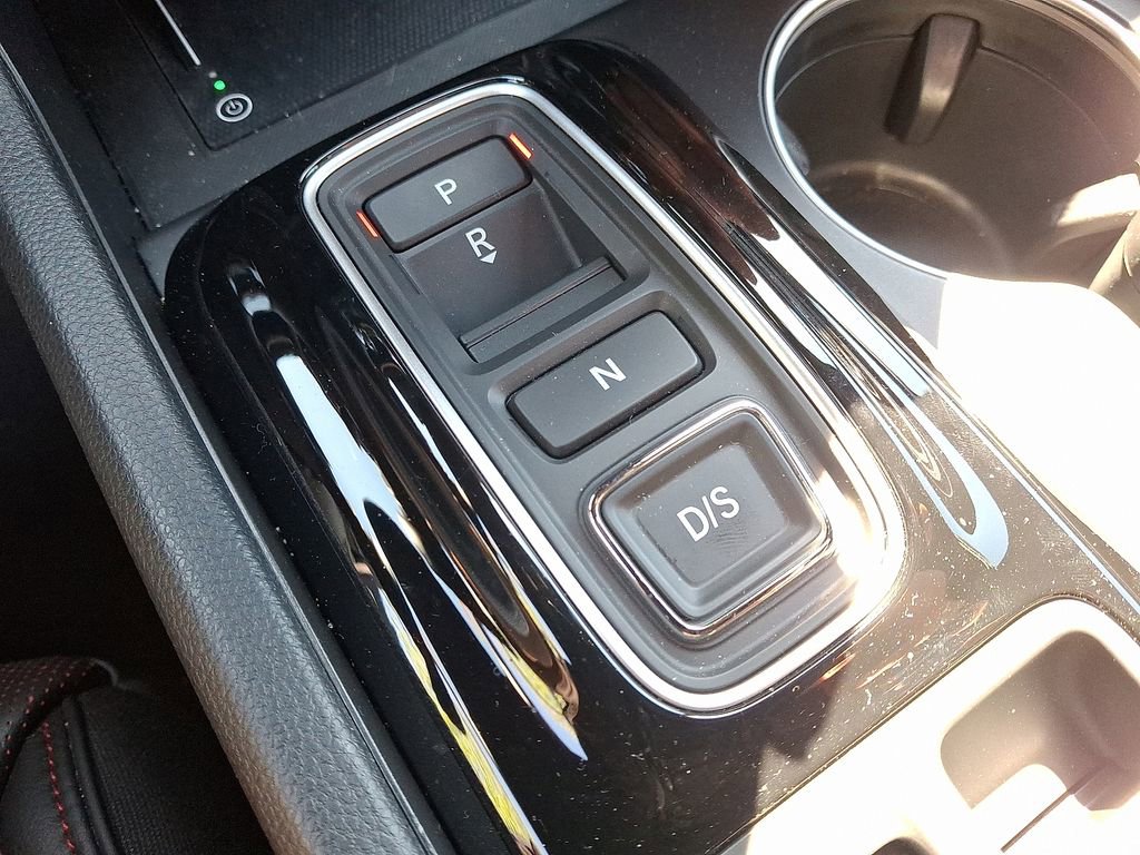 Used 2025 Honda Pilot Black Edition image 15