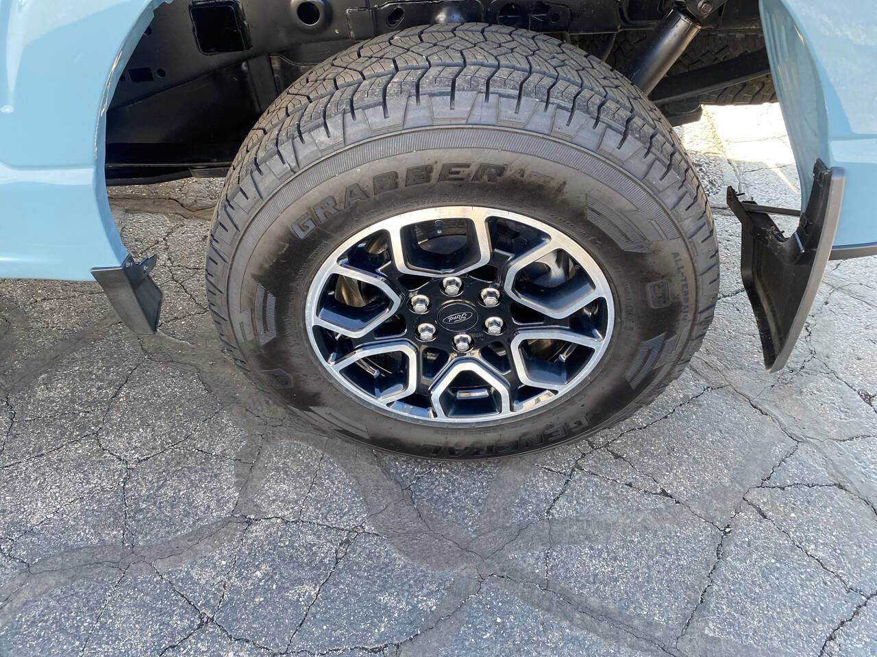 Used 2023 Ford F150 XLT w/ Equipment Group 302A High image 15