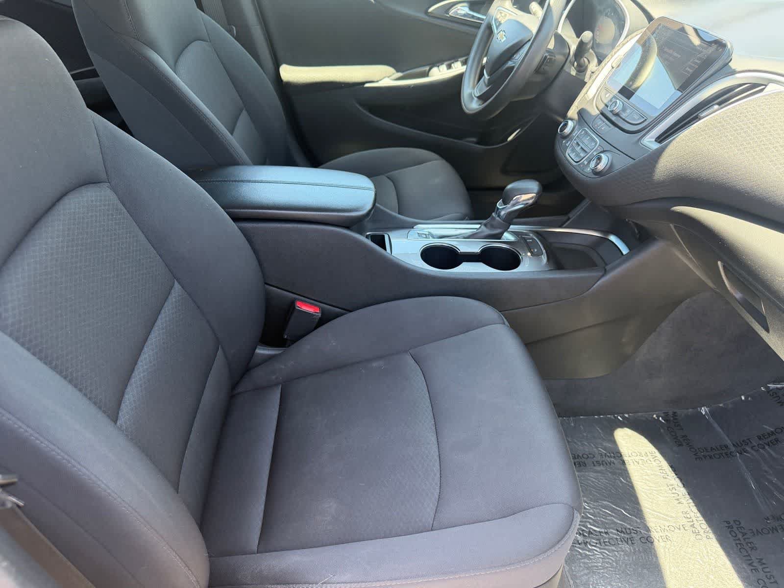 Used 2024 Chevrolet Malibu LT FWD image 12