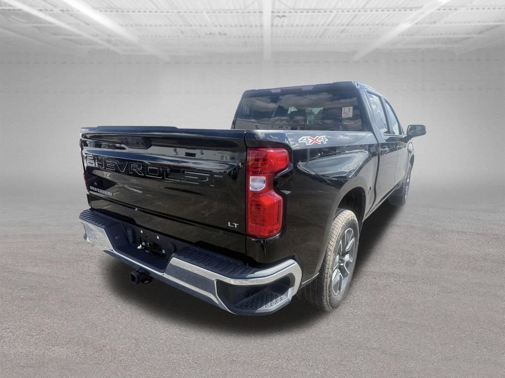 Used 2023 Chevrolet Silverado 1500 LT AWD/4WD image 4