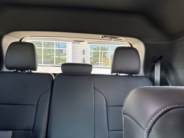 Used 2026 Buick Enclave Sport Touring w/ Power Package FWD image 9