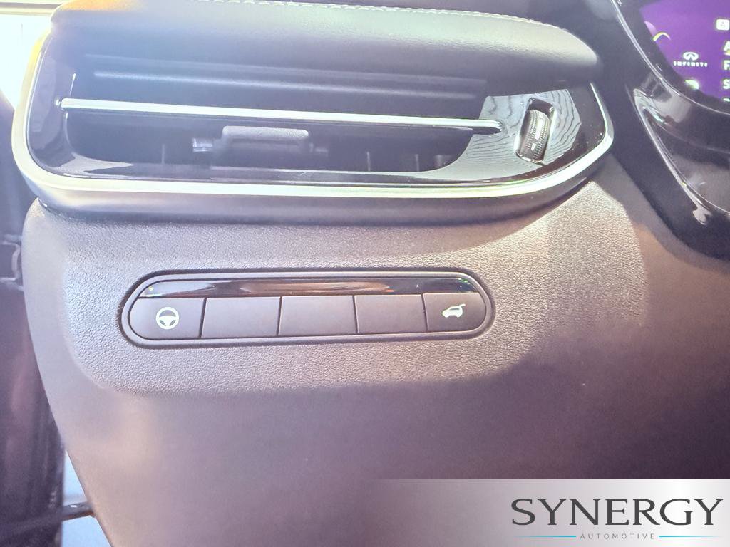 New 2027 INFINITI QX60 Luxe w/ Cargo Package FWD image 19