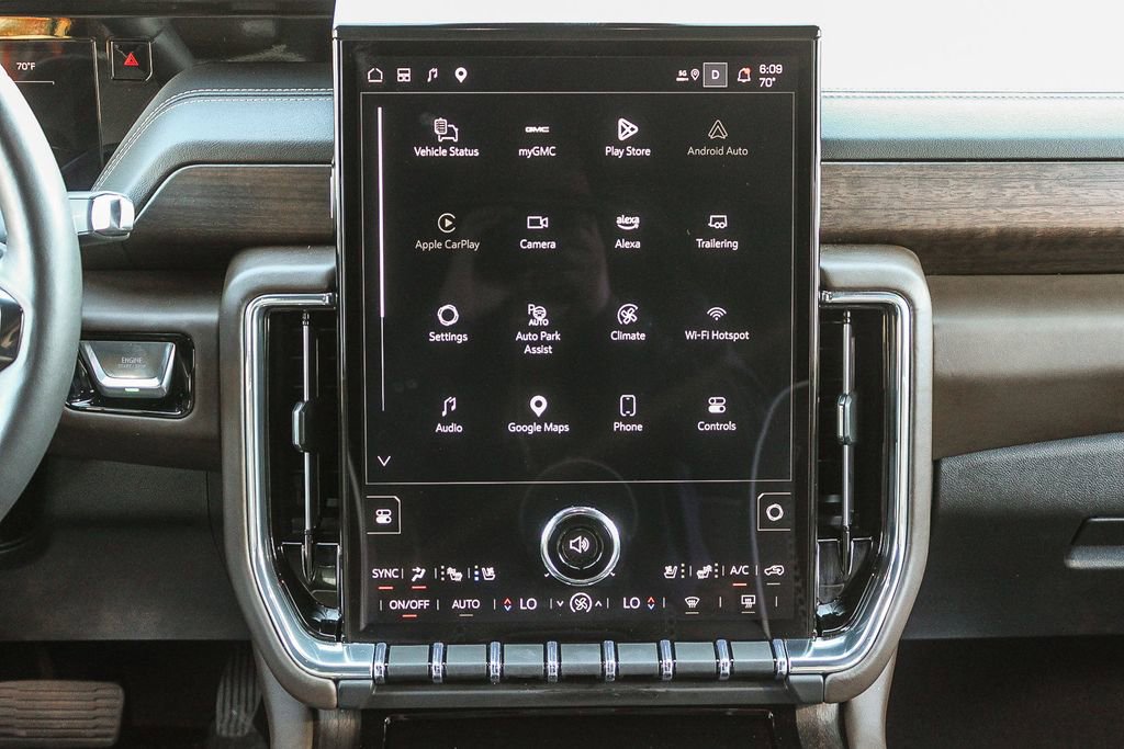 Used 2025 GMC Yukon XL Denali Ultimate w/ LPO, Floor Liner Package image 18