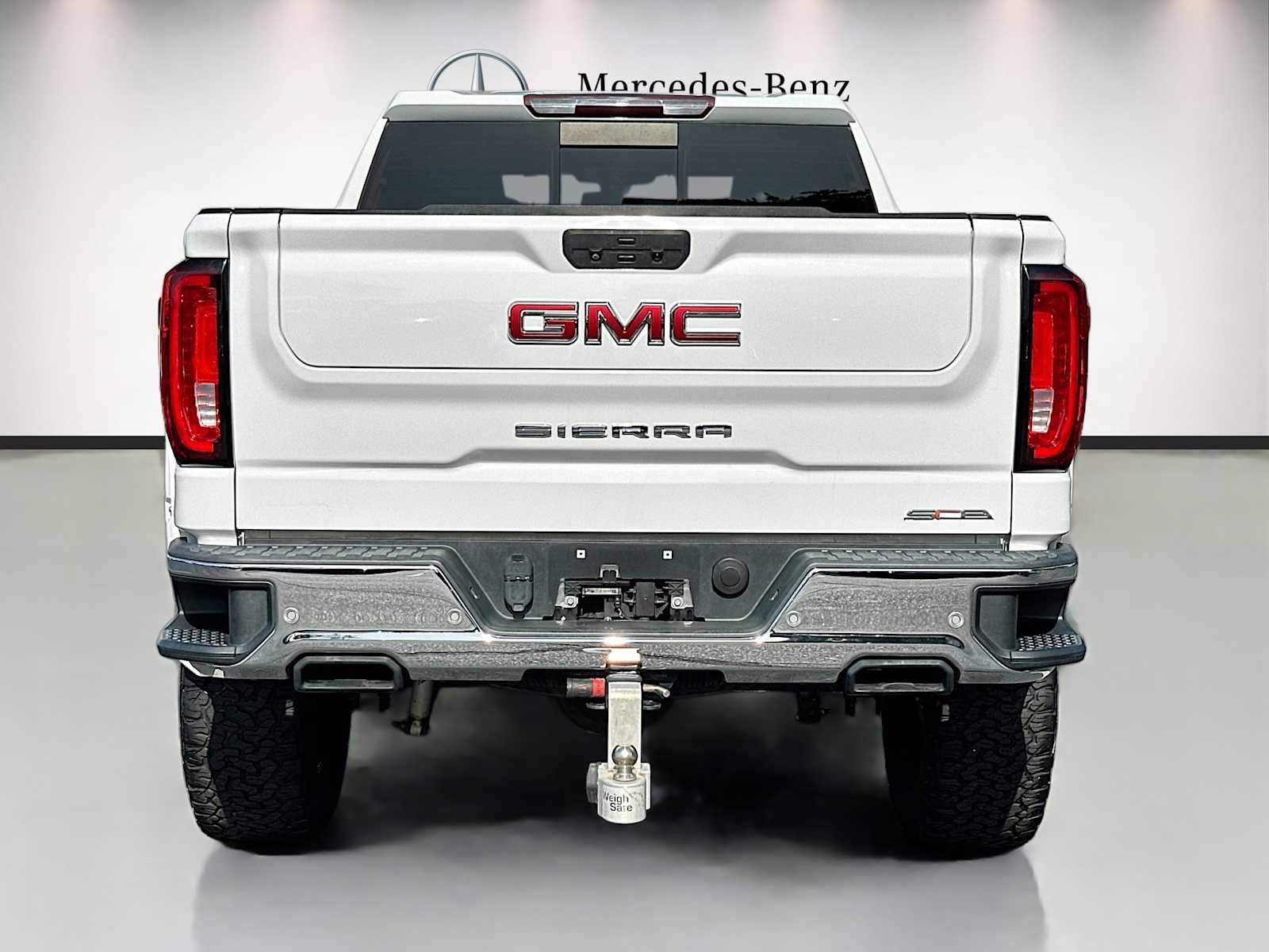 Used 2019 GMC Sierra 1500 SLT w/ SLT Premium Plus Package AWD/4WD image 6