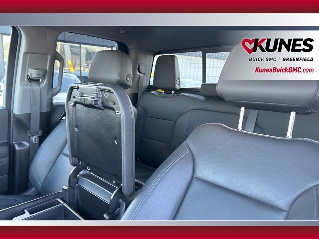 Used 2025 Chevrolet Silverado 1500 LT w/ Leather Package image 17