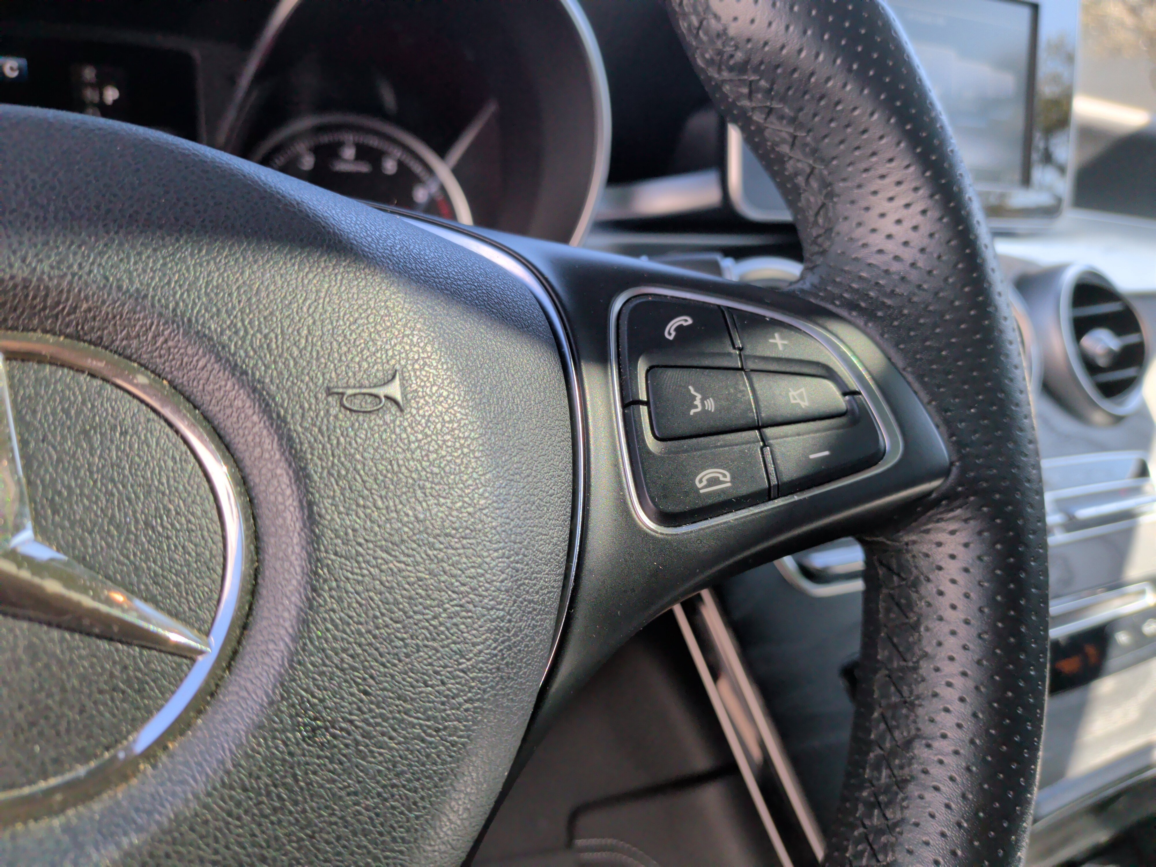 Used 2018 Mercedes-Benz GLC 300 image 20