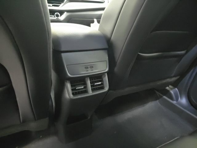 New 2026 Chevrolet Equinox LT w/ Convenience Package II image 23