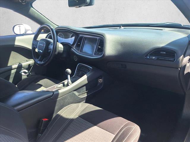 Used 2015 Dodge Challenger R/T w/ Quick Order Package 22B R/T RWD image 14