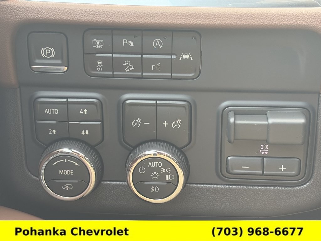New 2026 Chevrolet Suburban High Country AWD/4WD image 14