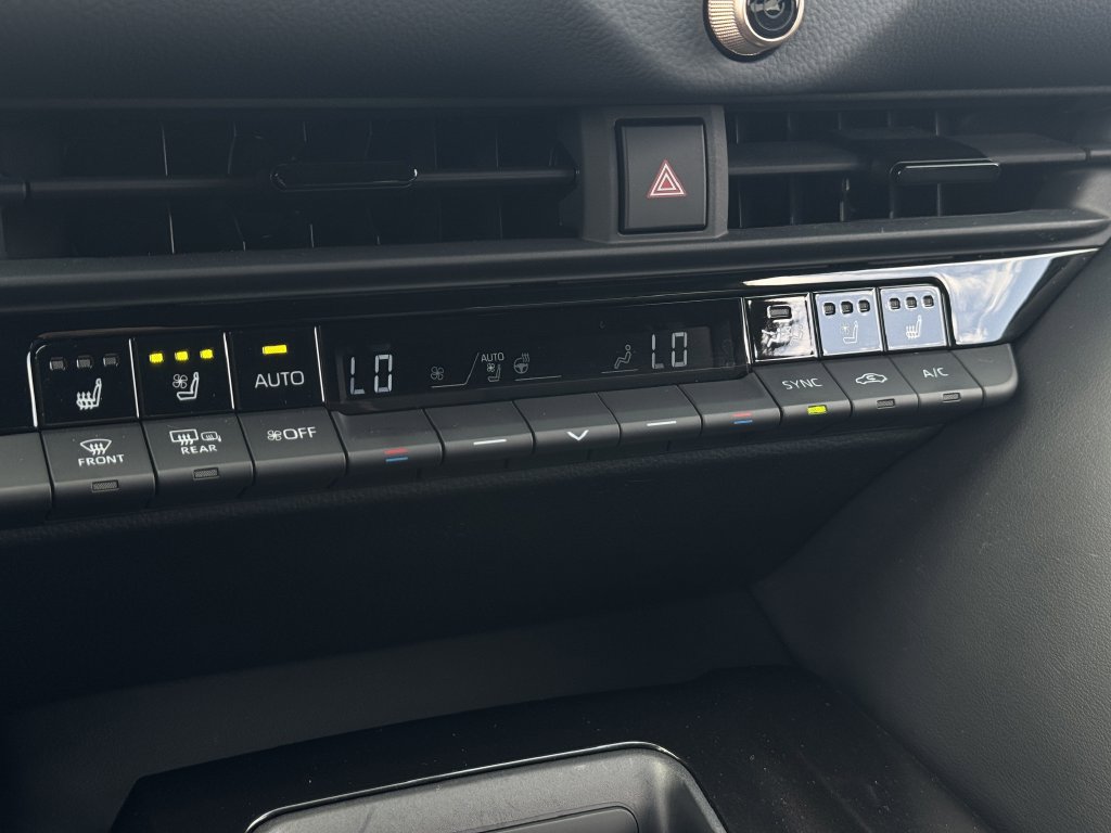 Used 2025 Toyota Crown Signia w/ Advanced Technology Package AWD/4WD image 21