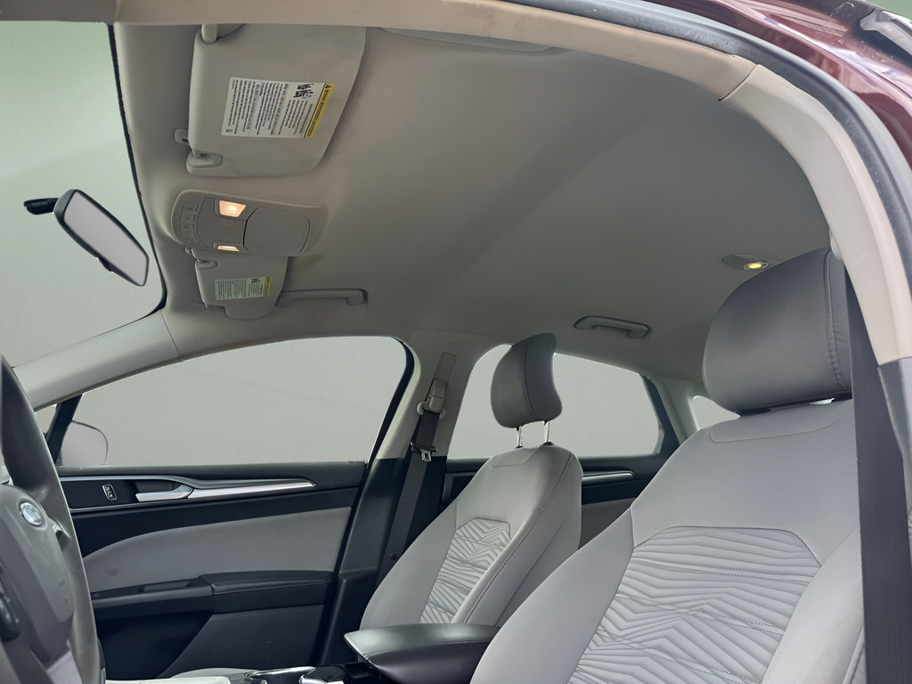 Used 2016 Ford Fusion S FWD image 19