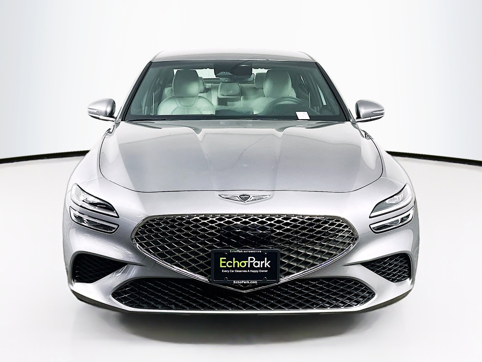 Used 2025 Genesis G70 2.5T image 2