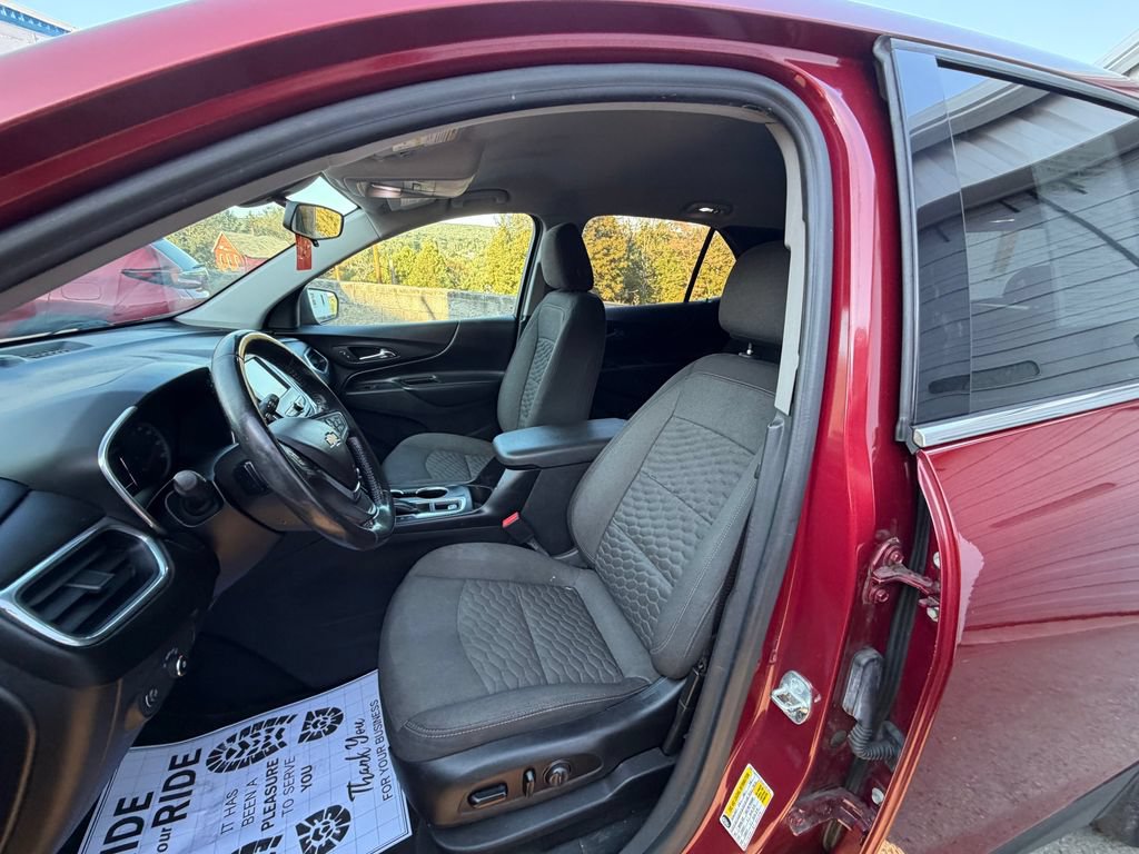 Used 2018 Chevrolet Equinox LT AWD/4WD image 9