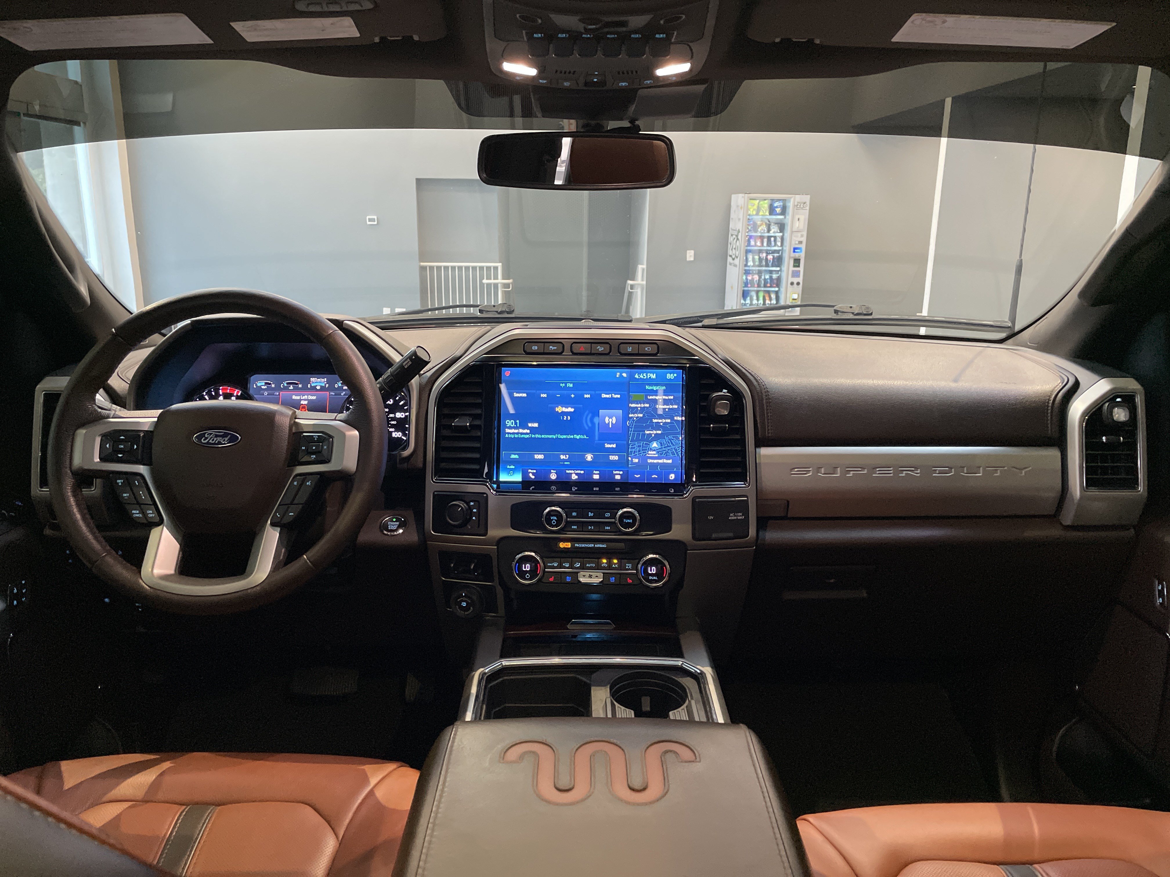 Used 2022 Ford F450 King Ranch w/ King Ranch Ultimate Package AWD/4WD image 35