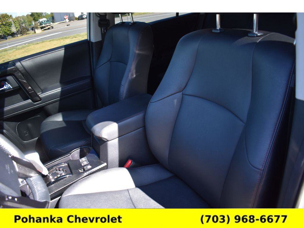 Used 2023 Toyota 4Runner TRD Off-Road Premium w/ Off Road Premium Plus Package AWD/4WD image 33