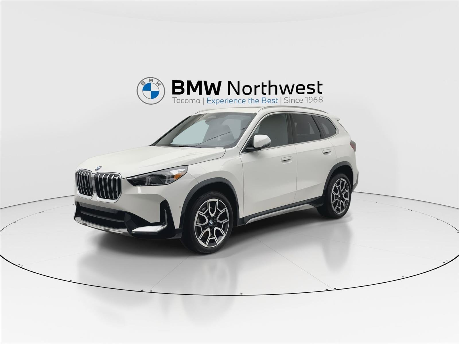 Used 2025 BMW X1 xDrive28i w/ Convenience Package AWD/4WD image 9