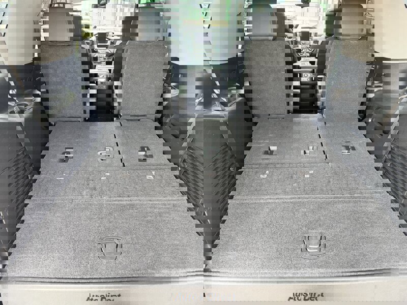 Used 2018 Chevrolet Tahoe Premier AWD/4WD image 38