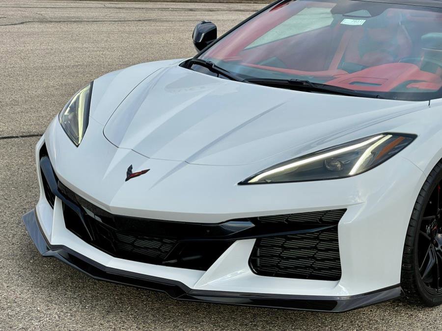 Used 2024 Chevrolet Corvette Z06 image 15