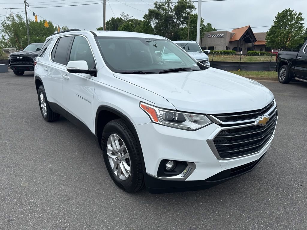 Used 2020 Chevrolet Traverse LT FWD image 7