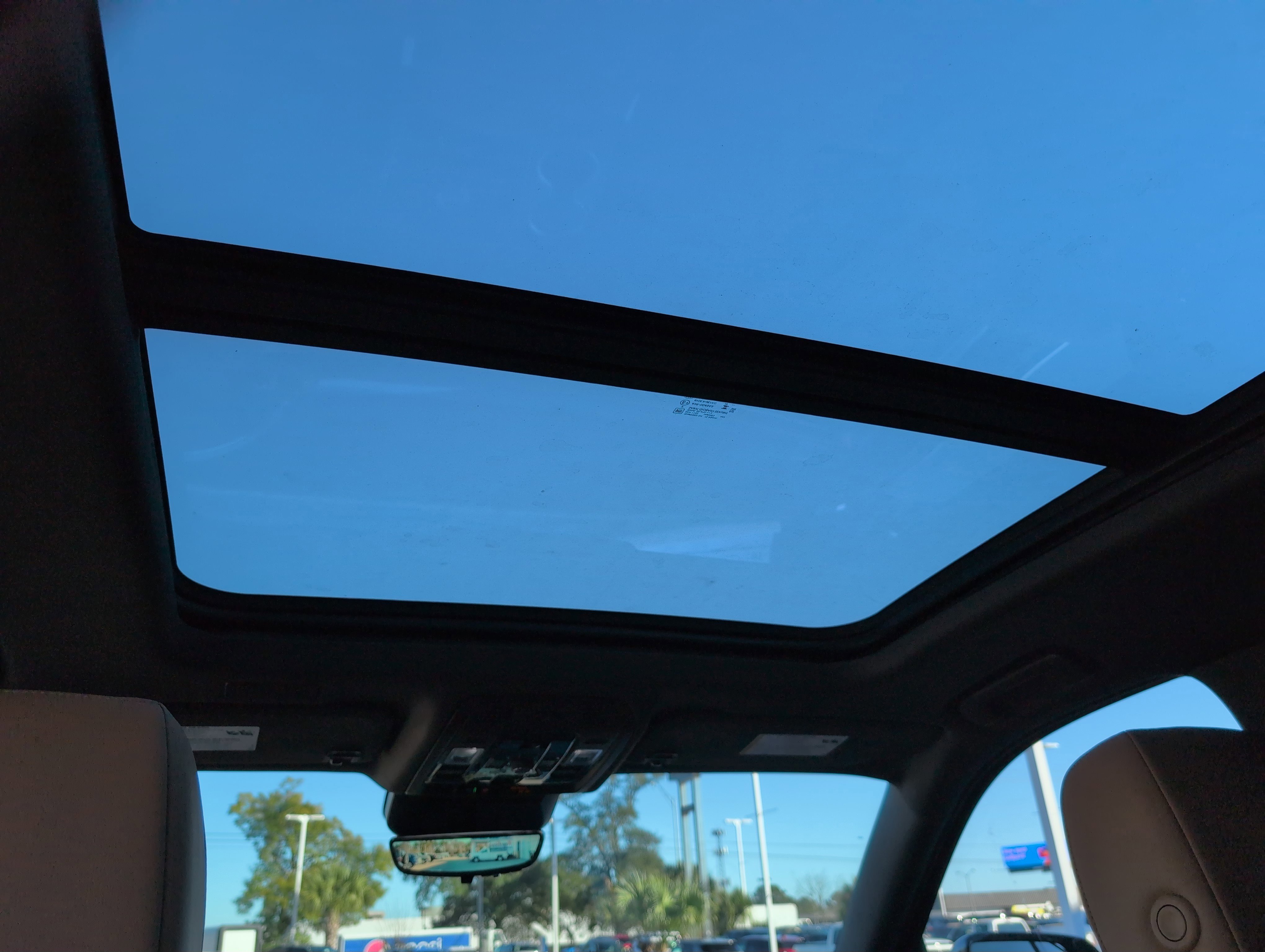 New 2026 Cadillac Escalade Luxury w/ LPO, Radiant Package image 32