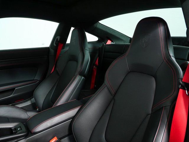 Certified 2025 Porsche 911 Carrera GTS image 5