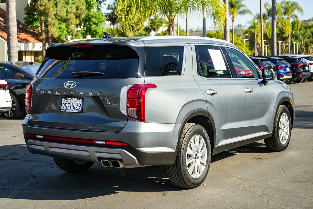 Used 2025 Hyundai Palisade SEL FWD image 6