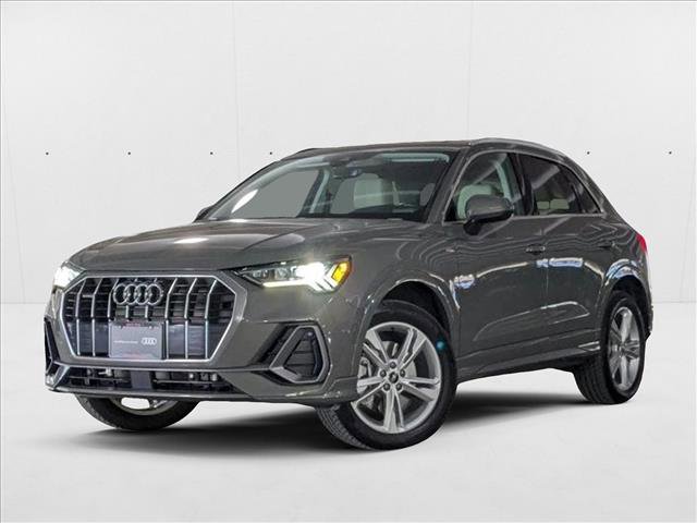Used 2023 Audi Q3 2.0T Premium w/ Black Optic Sport Package AWD/4WD video 1