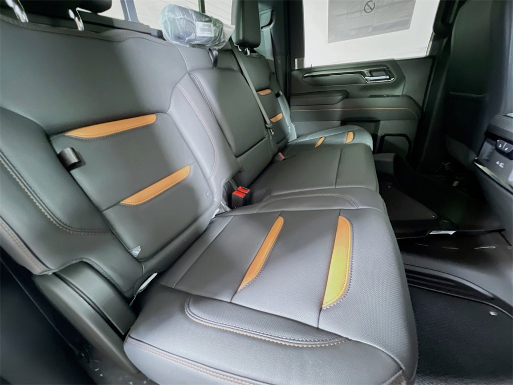 New 2025 GMC Sierra 3500 AT4 w/ AT4 Premium Plus Package image 20