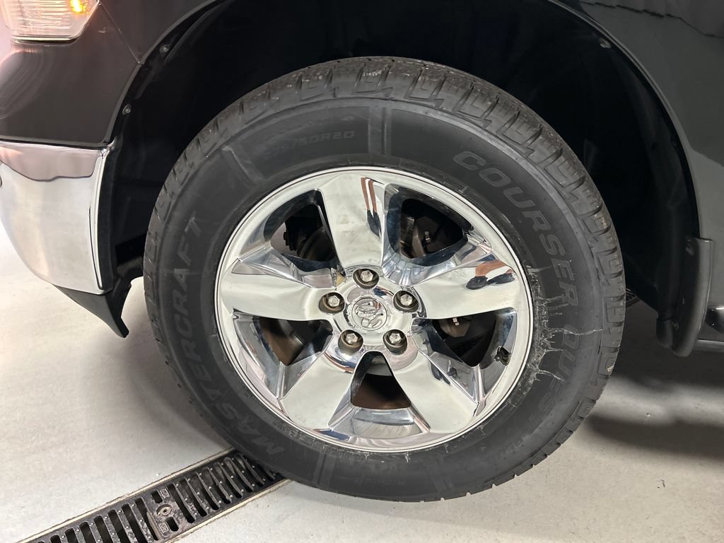 Used 2017 RAM 1500 Big Horn AWD/4WD image 9