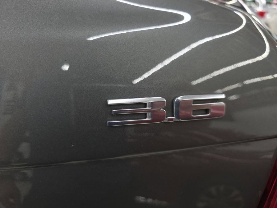 Used 2016 Cadillac CT6 Premium Luxury w/ Comfort Package AWD/4WD image 39