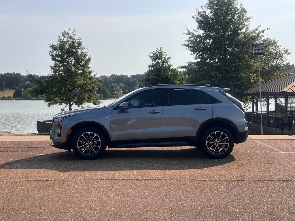 Certified 2024 Cadillac XT4 Sport image 1