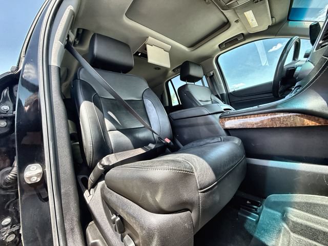 Used 2018 Chevrolet Tahoe Premier RWD image 26