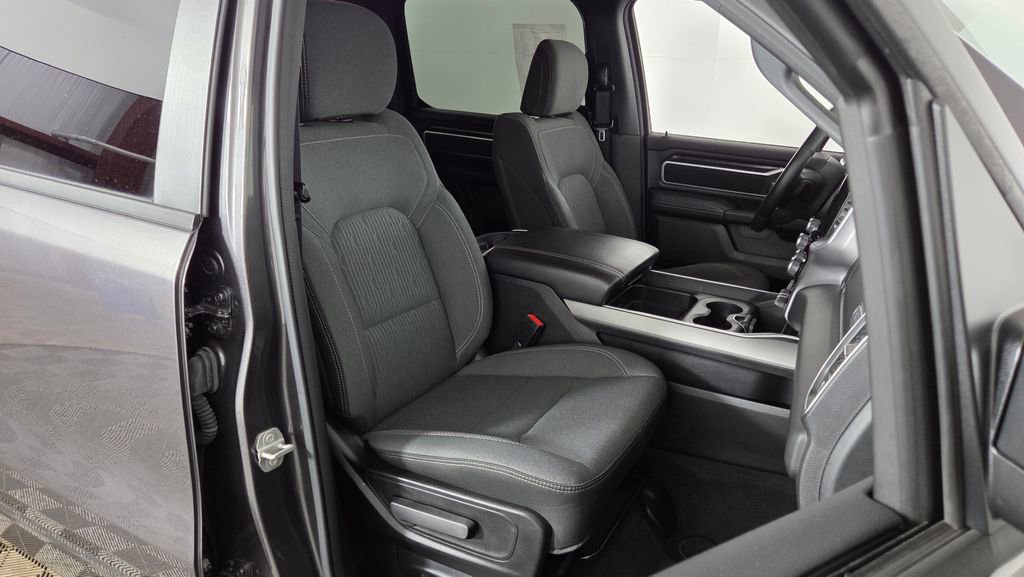 Used 2023 RAM 1500 Big Horn image 34