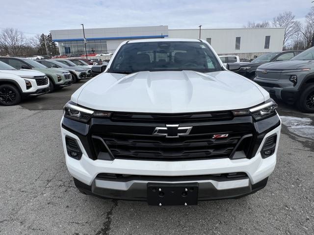 New 2025 Chevrolet Colorado Z71 w/ Midnight Edition image 5
