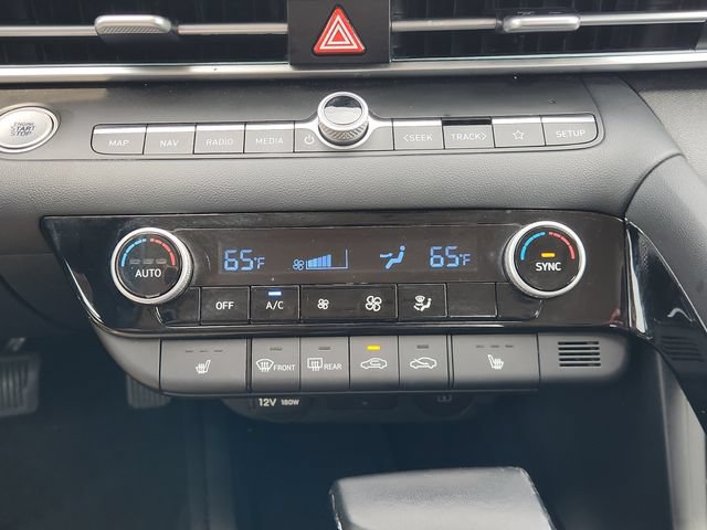 Used 2025 Hyundai Elantra Limited FWD image 20
