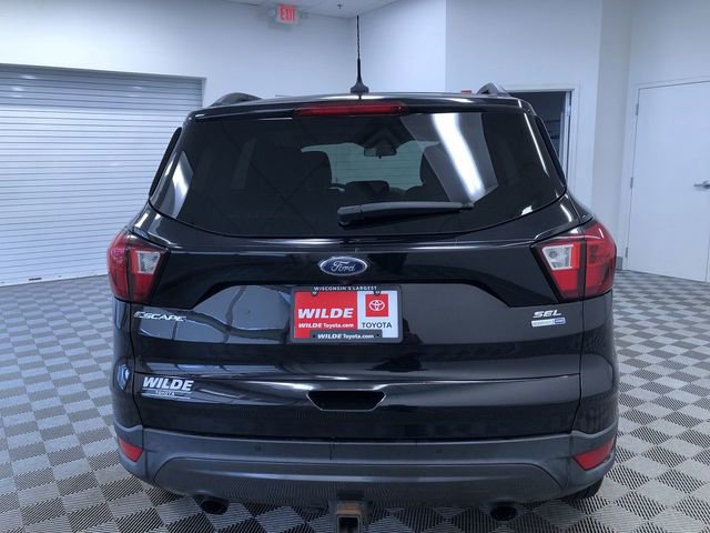 Used 2019 Ford Escape SEL w/ SEL Sport Appearance Package image 14