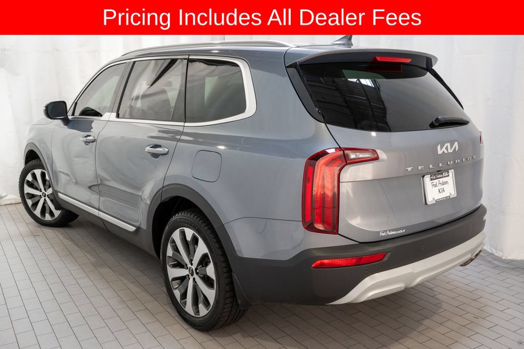 Used 2022 Kia Telluride S FWD image 3