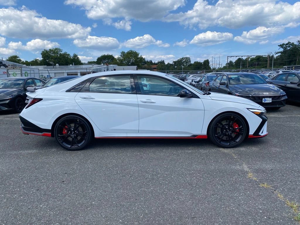 New 2026 Hyundai Elantra N FWD image 7