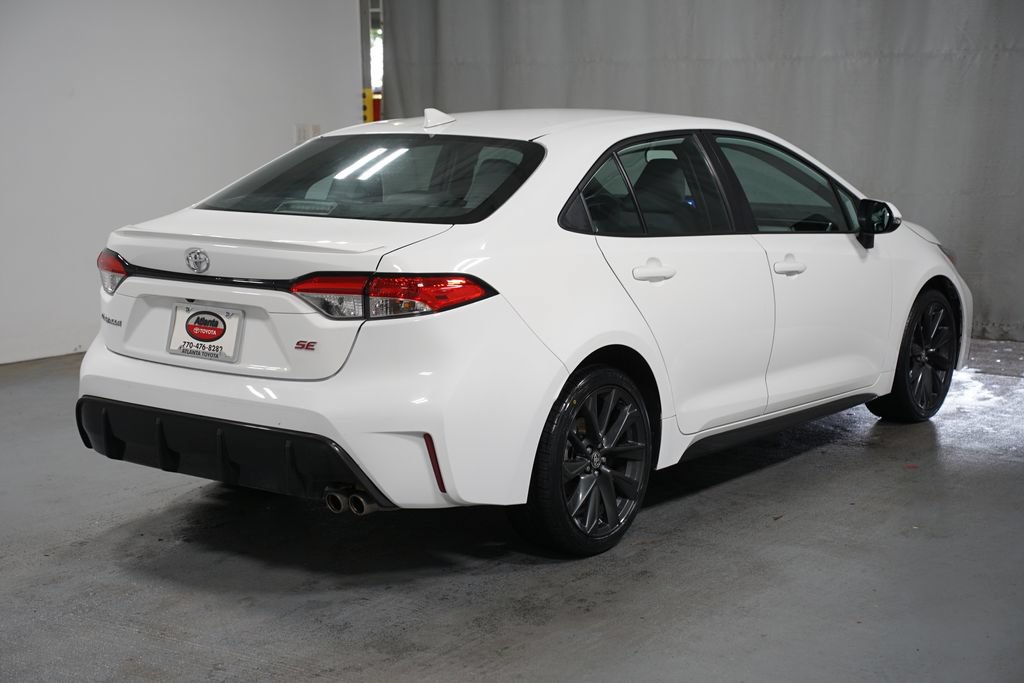 Used 2024 Toyota Corolla SE FWD image 8