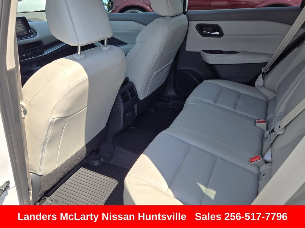 Used 2026 Nissan Rogue Dark Armor FWD image 14