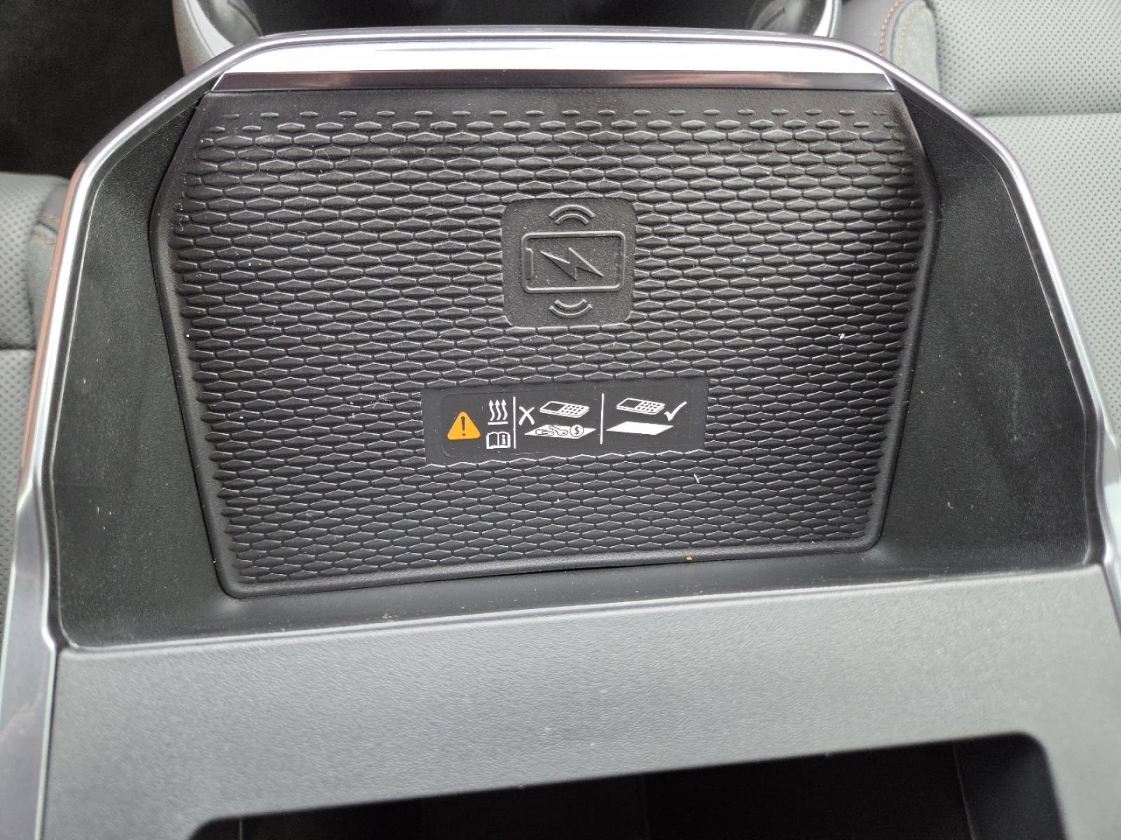 New 2026 GMC Terrain AT4 w/ Convenience Package III AWD/4WD image 11