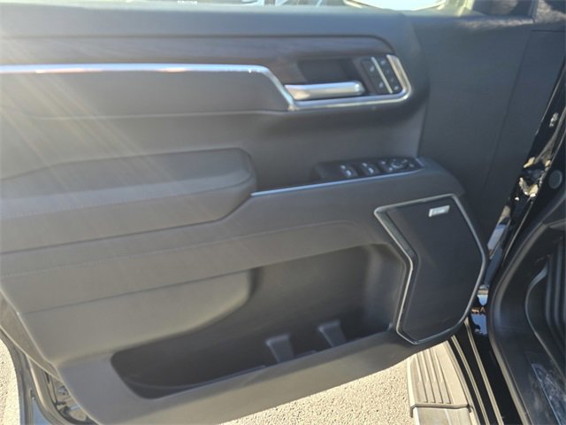 New 2026 GMC Sierra 1500 SLT image 17