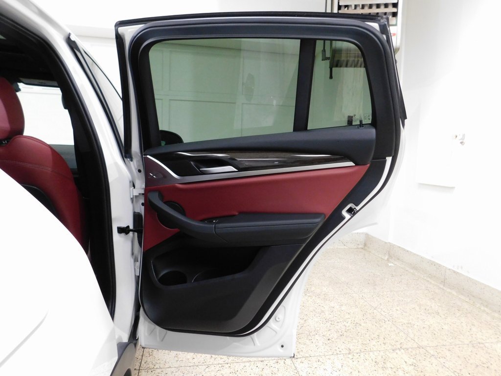 Used 2023 BMW X4 xDrive30i image 89