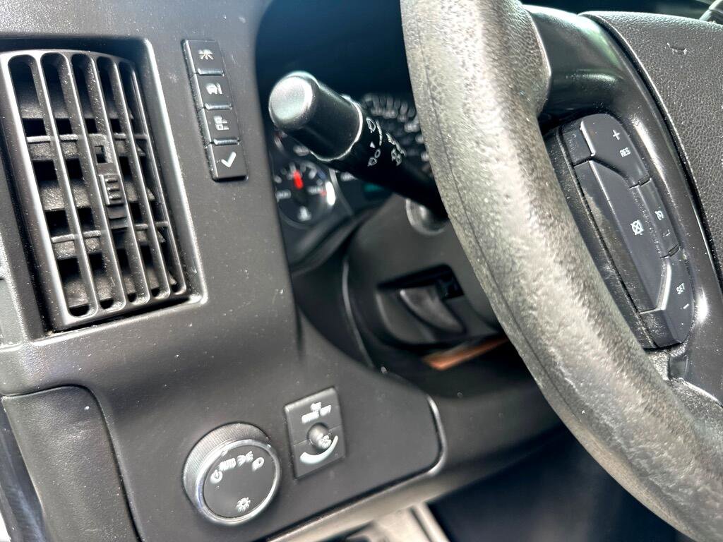 Used 2015 Chevrolet Express 3500 LS image 29