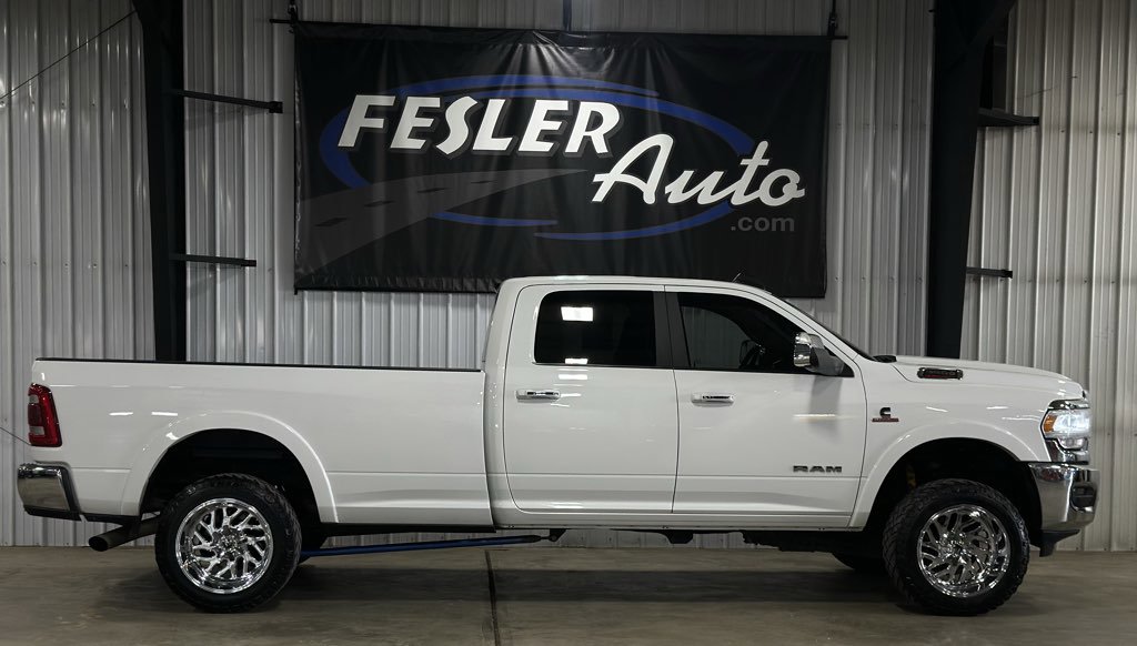 Used 2019 RAM 3500 Laramie image 1