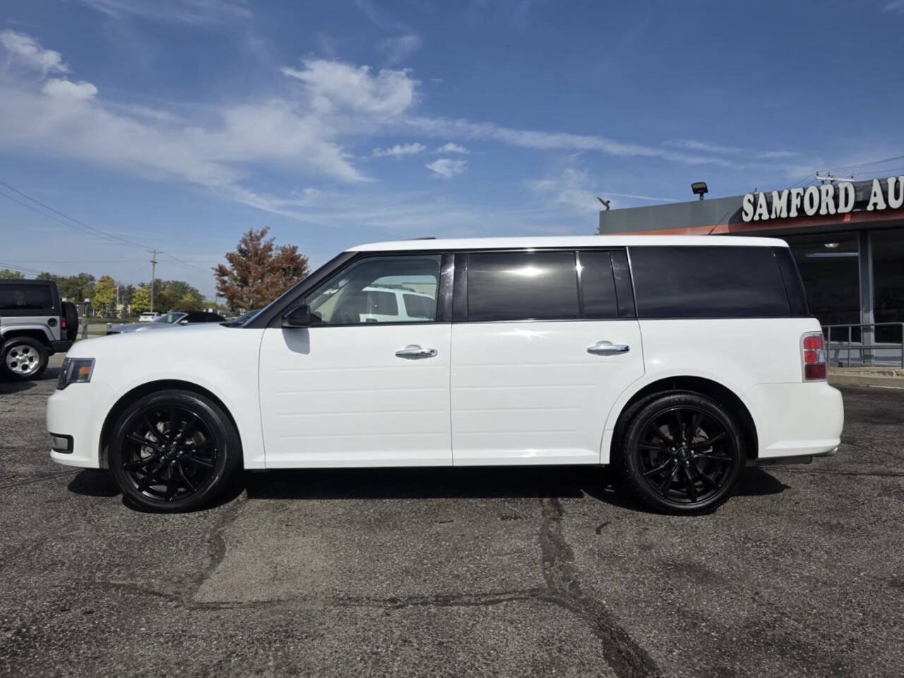 Used 2018 Ford Flex SEL w/ Equipment Group 202A FWD image 12