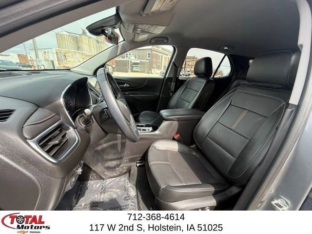 Used 2023 Chevrolet Equinox Premier AWD/4WD image 11